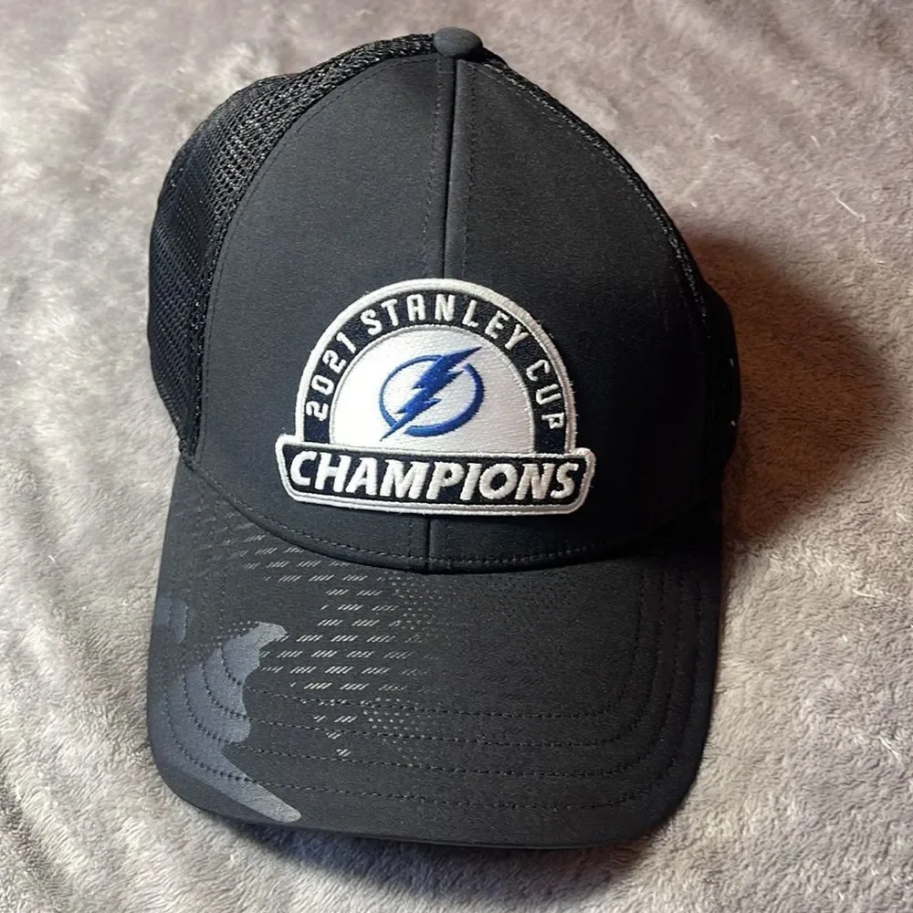 Fanatics Tampa Bay lightning 2021 Stanley cup champions hat